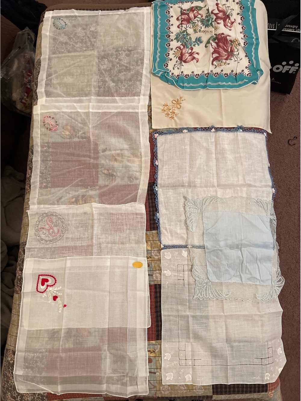 Set of 8 Vintage Embroidered Linen Handkerchiefs
